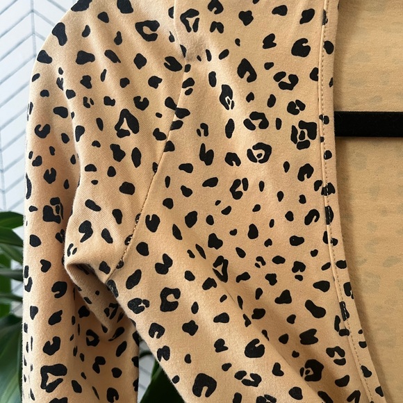 Aritzia Sunday Best Crop Tie Top - Picture 2 of 3